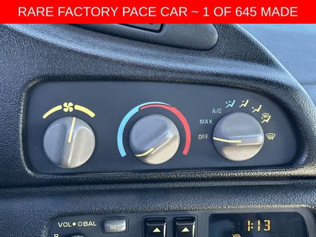 Used 1993 Chevrolet Camaro Z28 RWD image 9