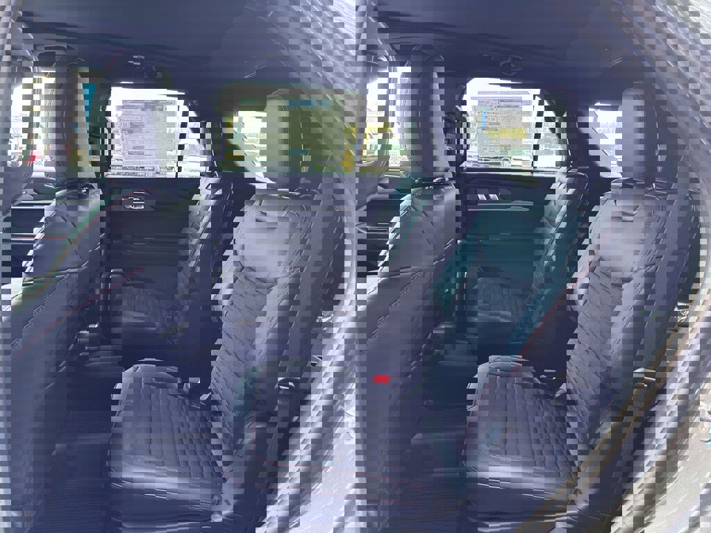 New 2026 Ford Explorer ST-Line w/ ST-Line Street Pack image 48