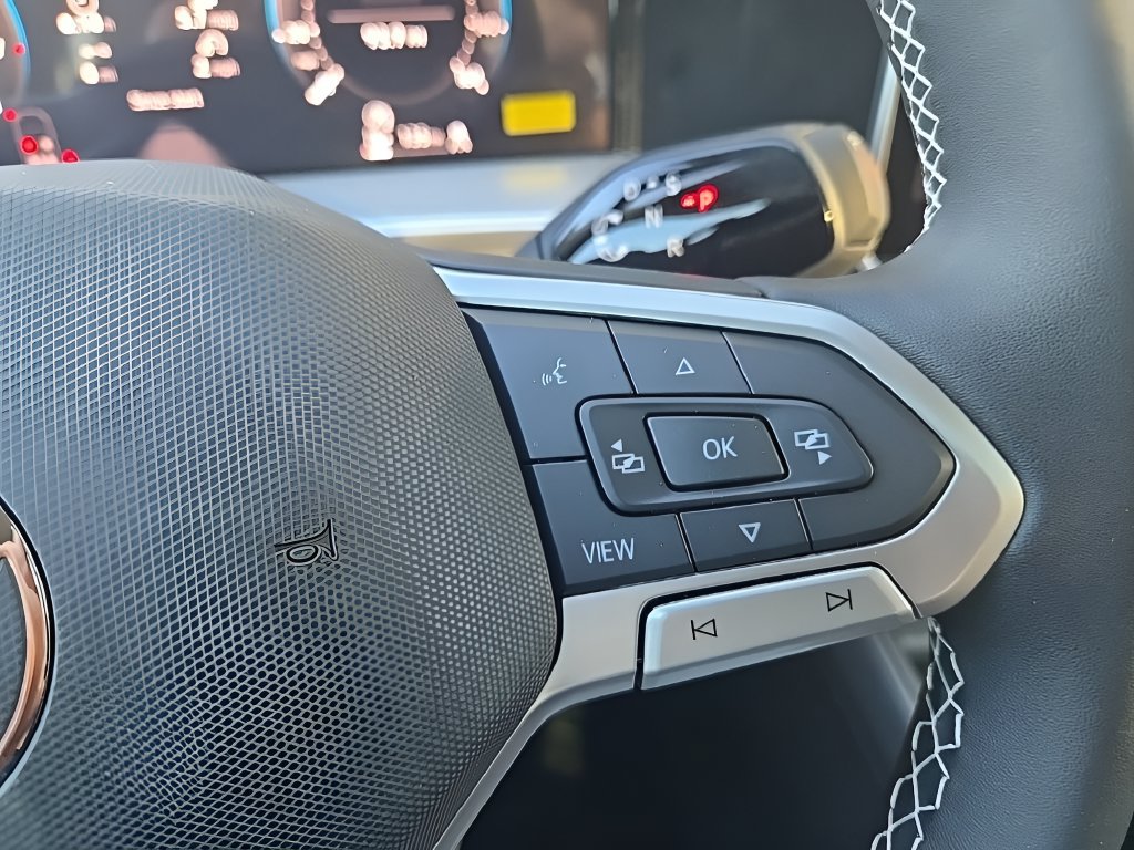 New 2026 Volkswagen Tiguan SE AWD/4WD image 27