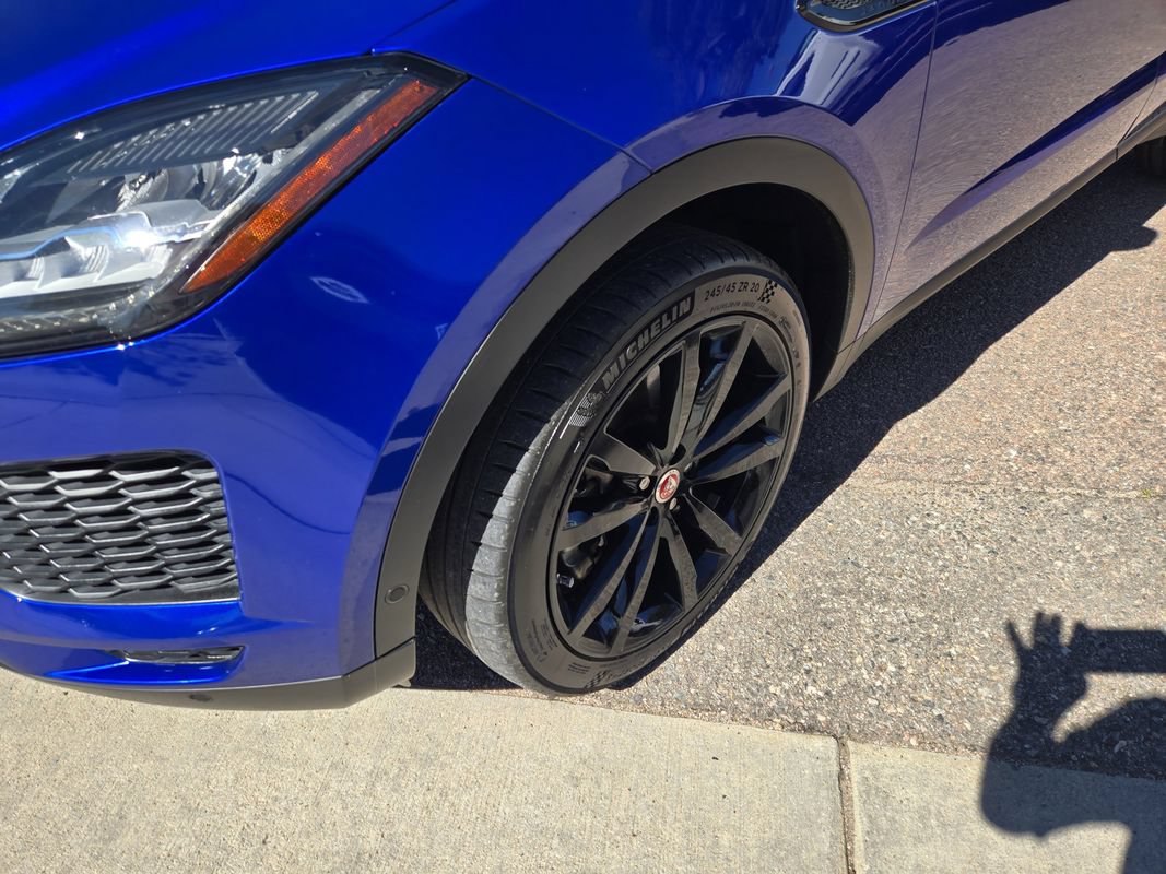Used 2019 Jaguar E-PACE SE AWD/4WD image 4