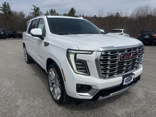 New 2026 GMC Yukon XL Denali w/ Denali Reserve Package AWD/4WD image 9