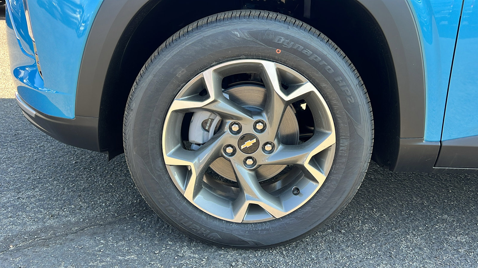 New 2026 Chevrolet Trax LT w/ Sunroof Package image 10