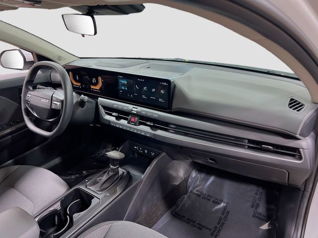 Certified 2025 Kia K4 LXS image 26