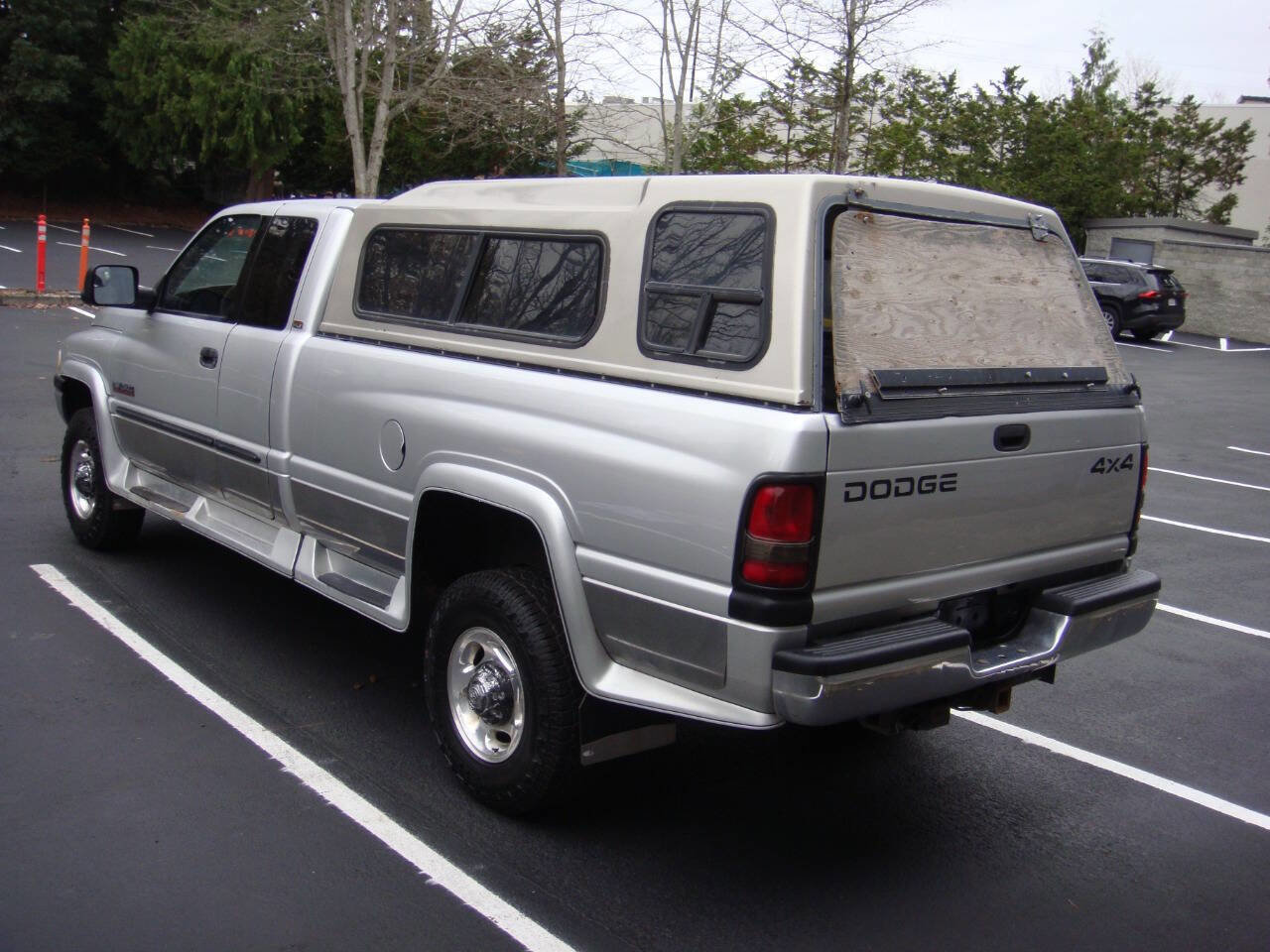 Used 2001 Dodge Ram 2500 Truck 4x4 Quad Cab image 8