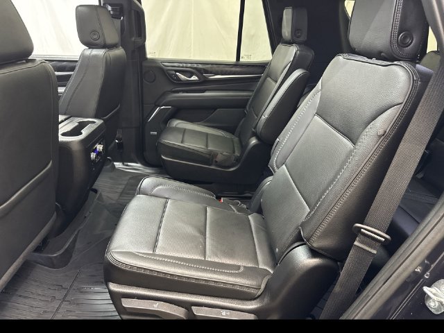 Used 2024 GMC Yukon Denali AWD/4WD image 13