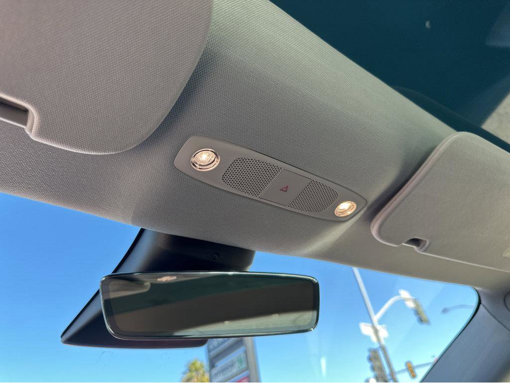 Used 2021 Tesla Model 3 Standard Range Plus image 23