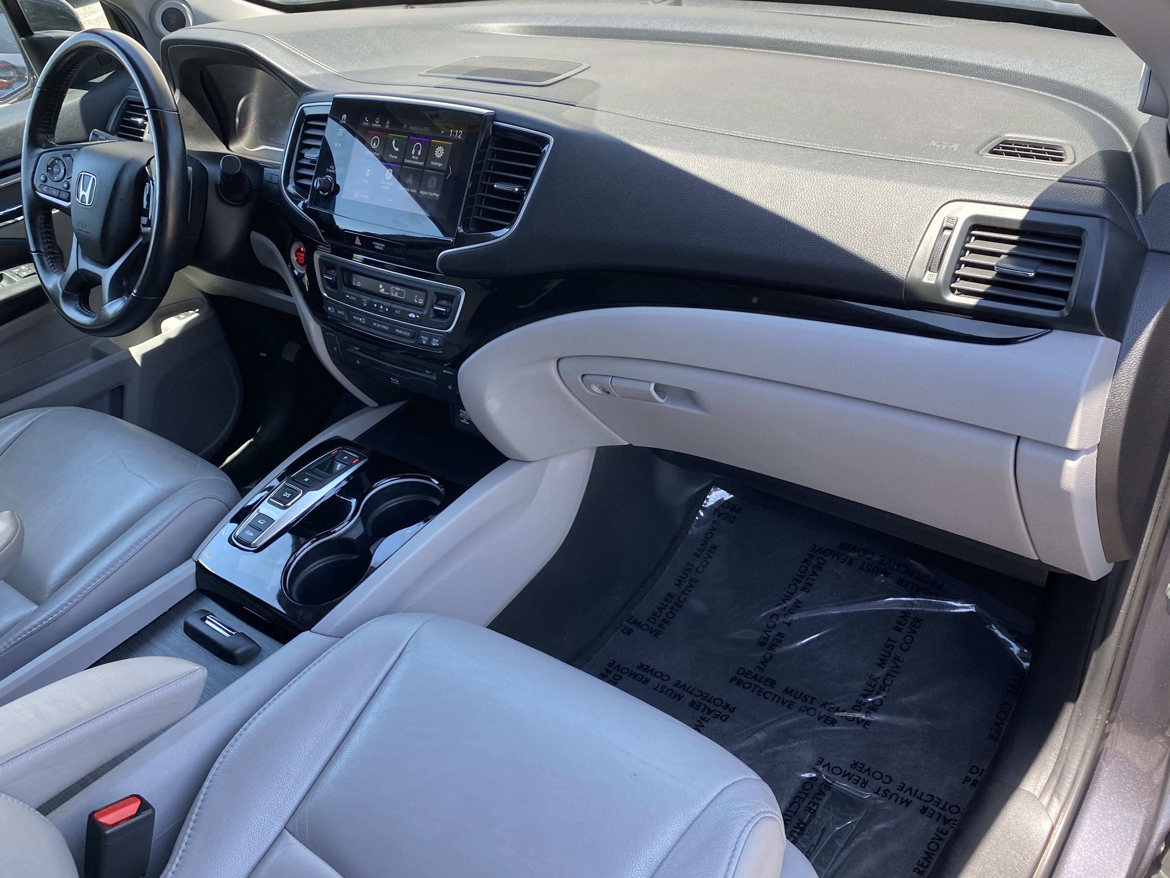 Used 2021 Honda Pilot Touring image 10