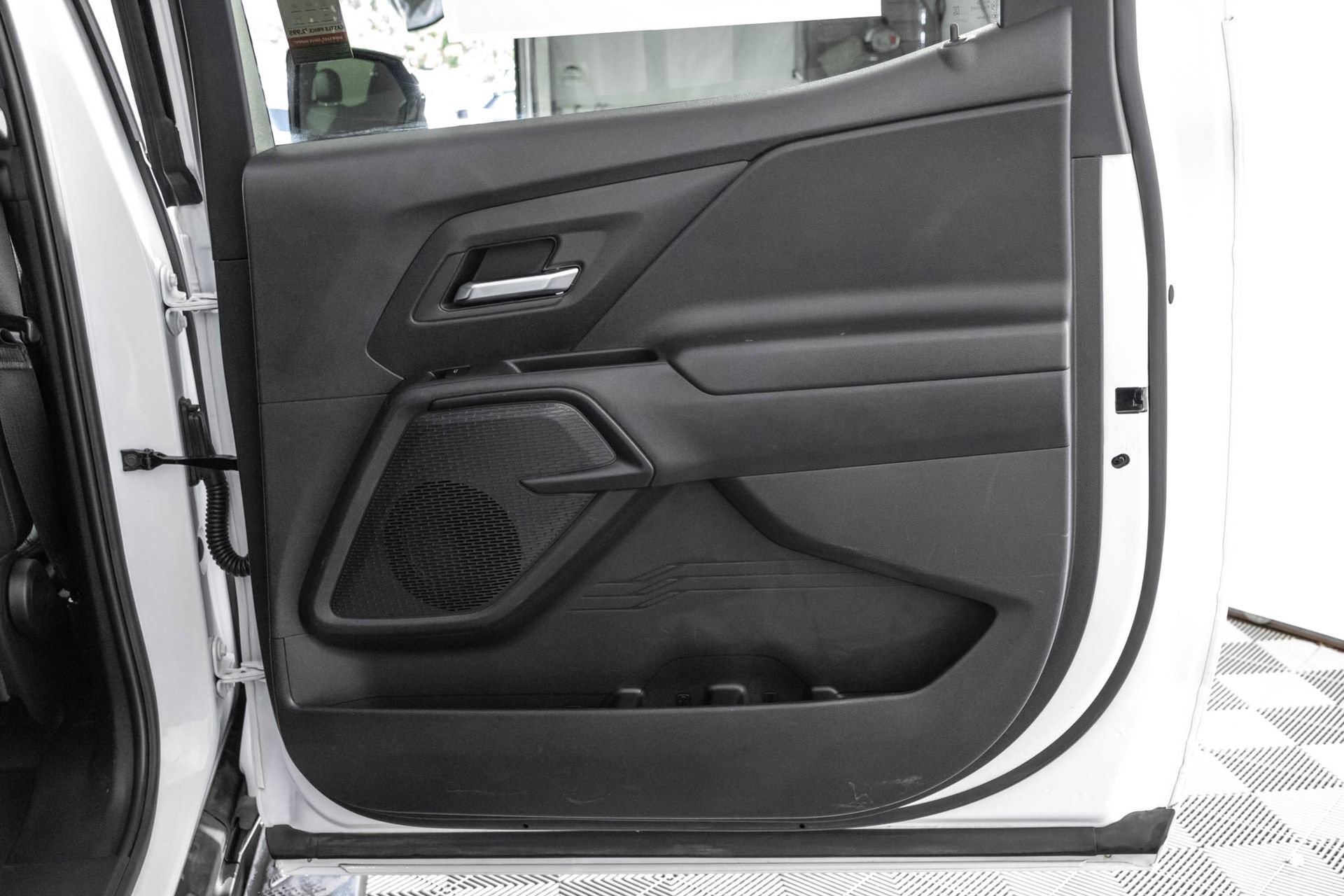 Used 2024 Chevrolet Silverado EV W/T AWD/4WD image 36