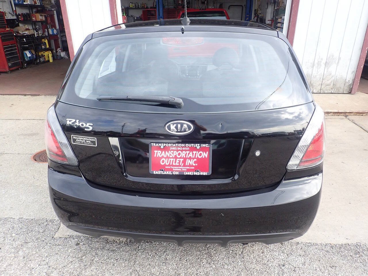 Used 2011 Kia Rio5 w/ Value Pkg FWD image 18