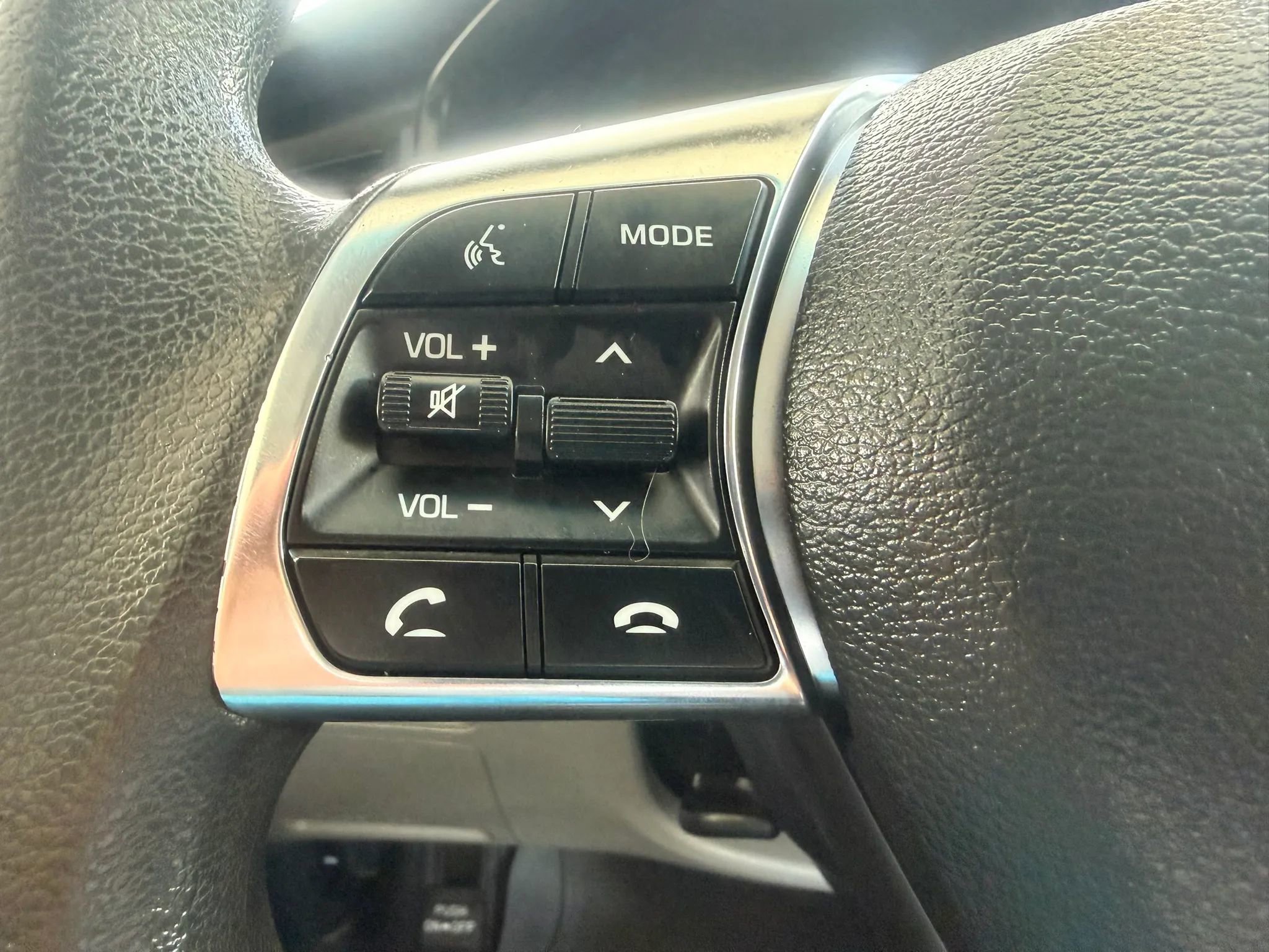 Used 2018 Hyundai Sonata SE FWD image 12