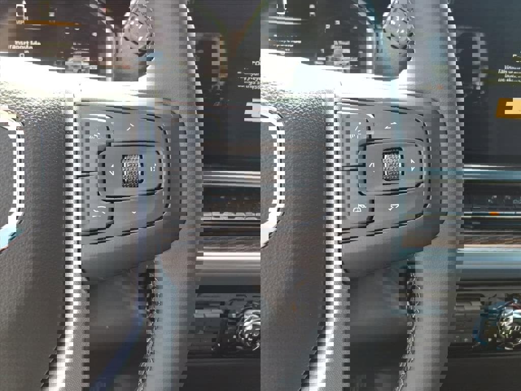 New 2026 GMC Sierra 1500 Elevation image 18