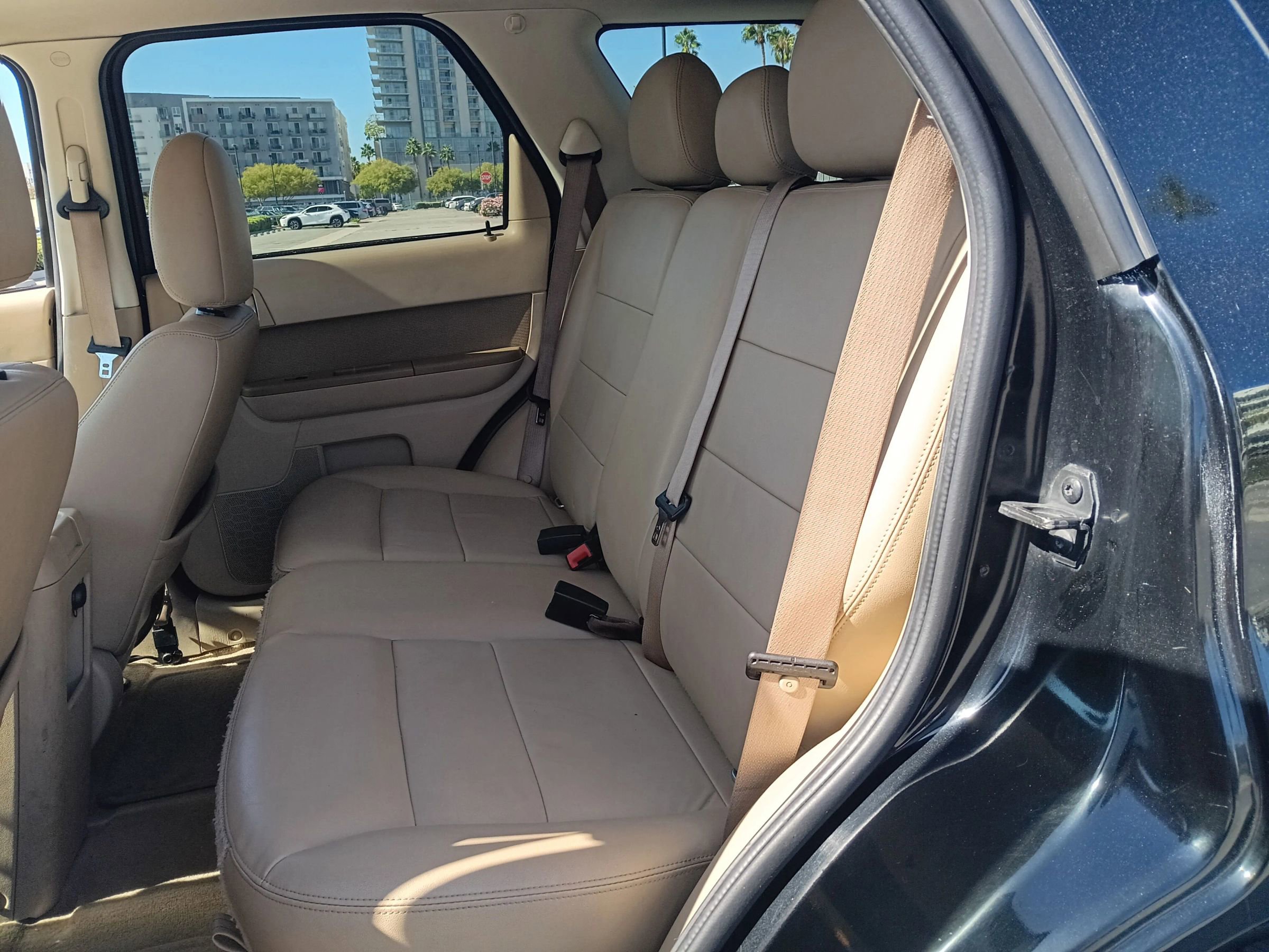 Used 2010 Ford Escape Limited image 13