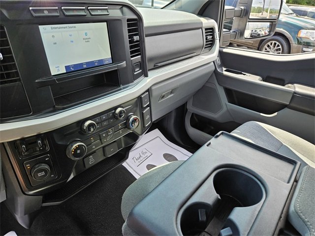 Used 2024 Ford F350 XLT image 21
