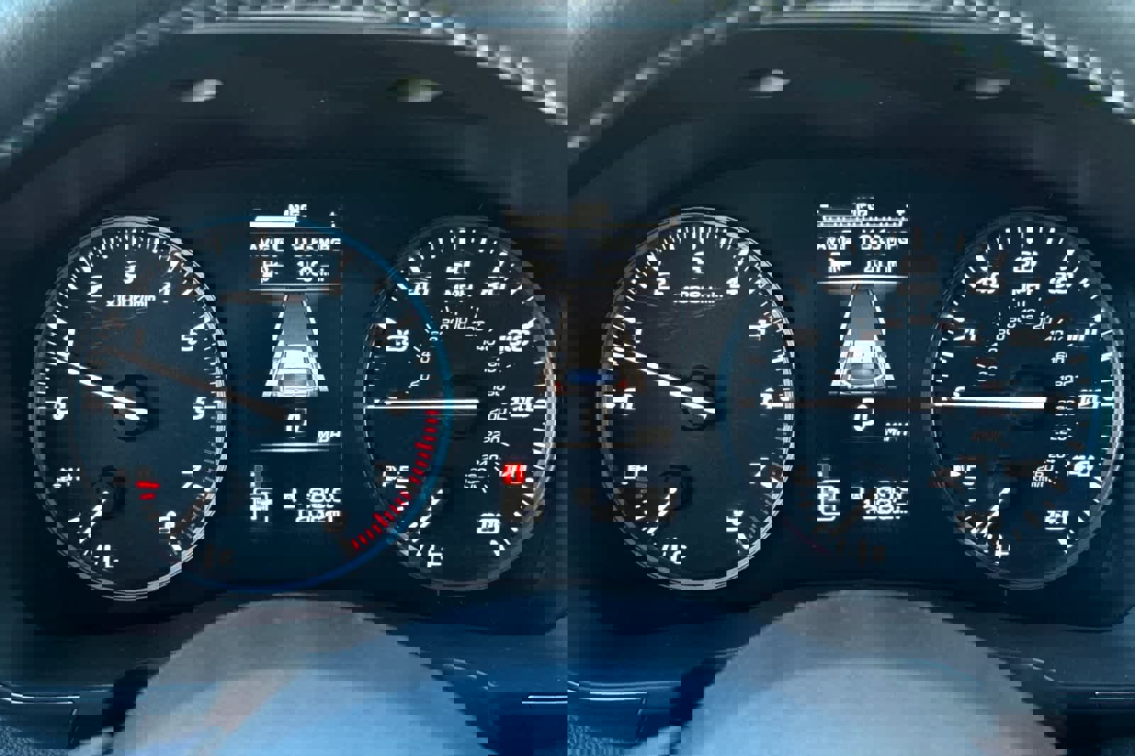 Used 2024 Subaru Ascent Premium w/ Convenience Package image 29