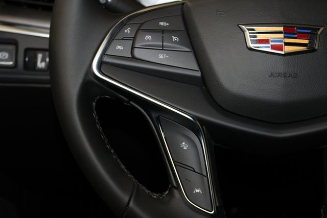 New 2026 Cadillac XT5 Luxury image 19