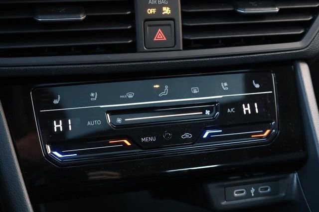 New 2026 Volkswagen Jetta SEL image 16