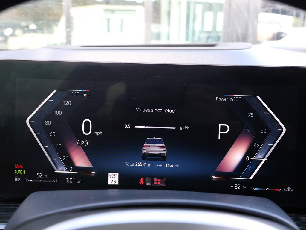 Used 2024 BMW X7 xDrive40i w/ M Sport Package image 39