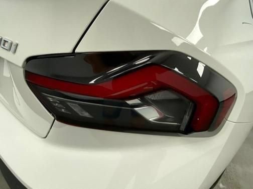 Used 2022 BMW 230i Coupe w/ Premium Package 2 RWD image 14