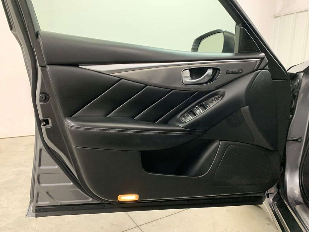 Used 2016 INFINITI Q50 Premium w/ 2.0T Premium Plus Package image 6
