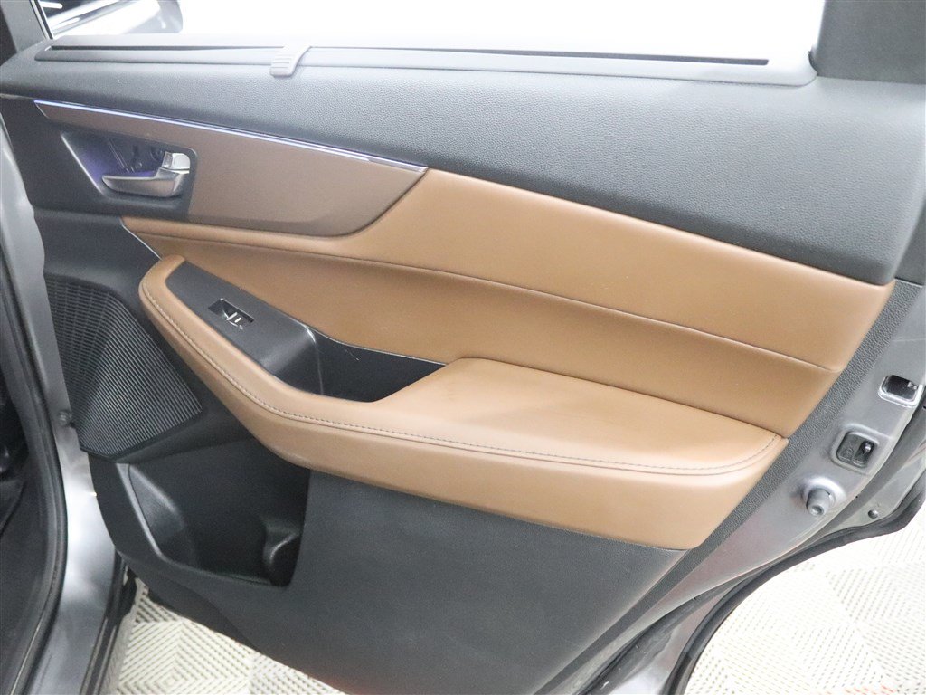 Used 2022 Acura MDX SH-AWD w/ Technology Package image 25