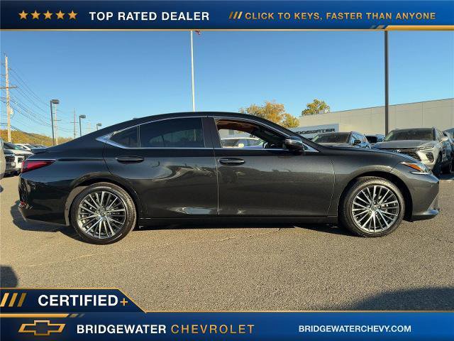 Used 2025 Lexus ES 350 w/ Premium Package FWD image 6