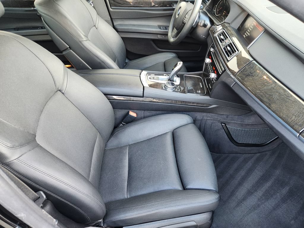 Used 2015 BMW 740Li RWD image 14