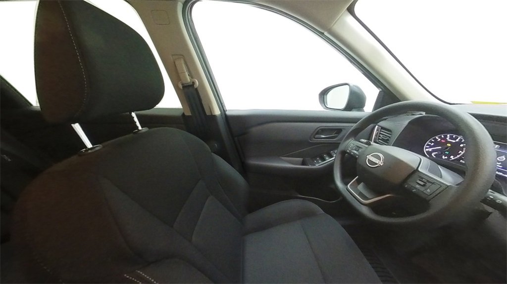 New 2026 Nissan Rogue S image 23