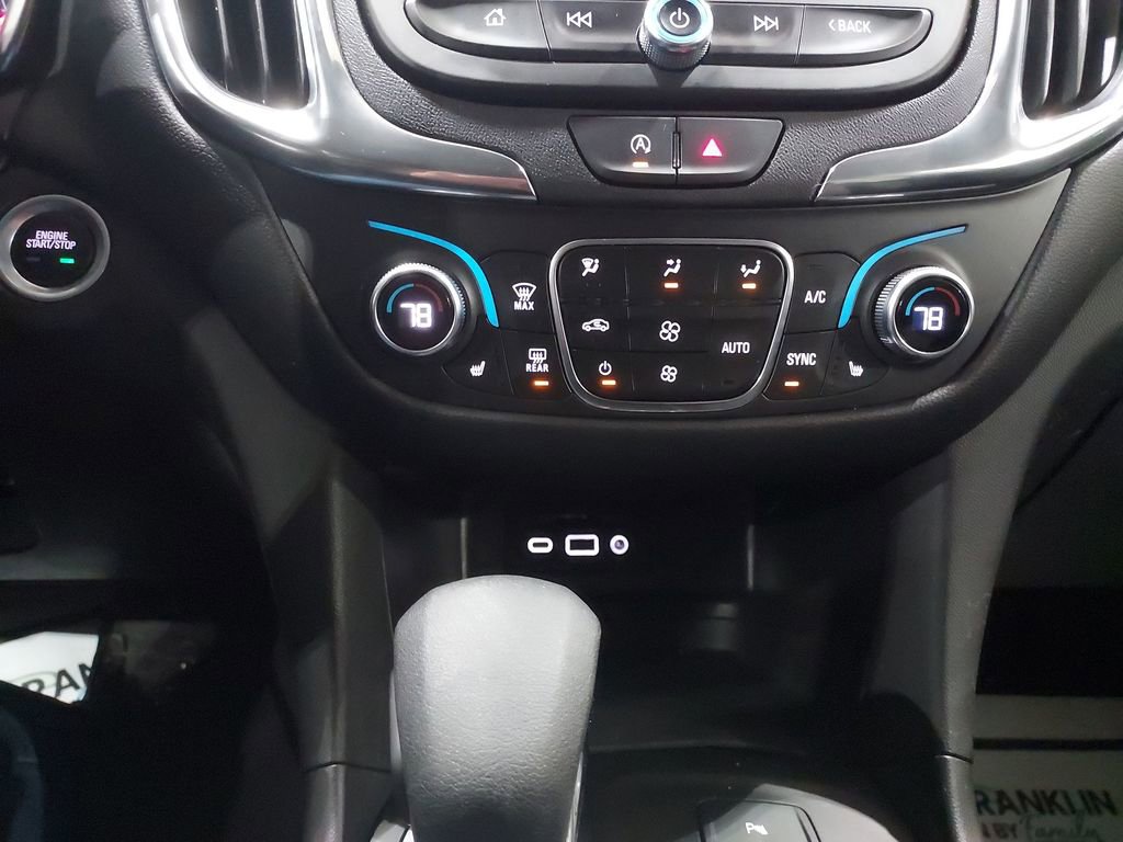 Used 2023 Chevrolet Equinox LT image 24