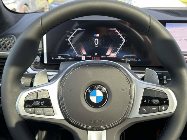 New 2027 BMW X7 xDrive40i w/ M Sport Package AWD/4WD image 17