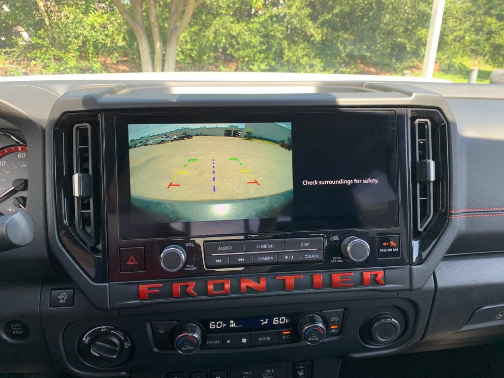 Used 2026 Nissan Frontier PRO-4X AWD/4WD image 16