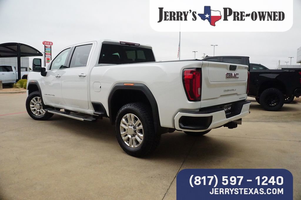 Used 2022 GMC Sierra 2500 Denali image 2