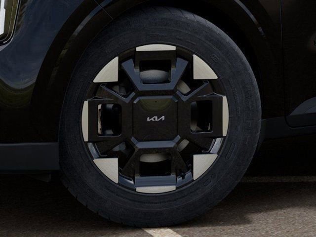New 2026 Kia Carnival EX FWD image 9