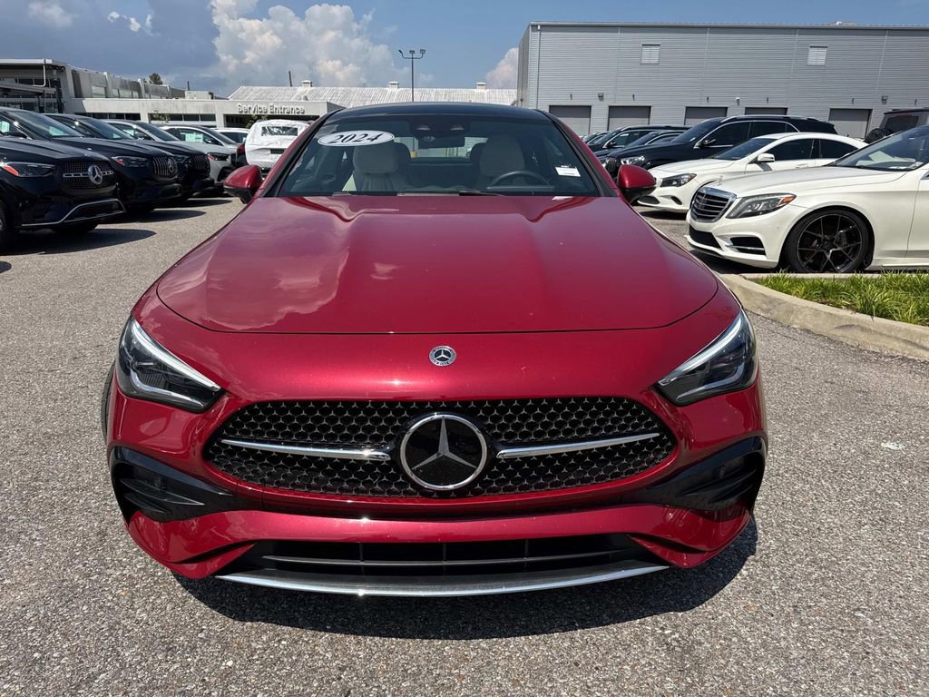 Used 2024 Mercedes-Benz CLE 300 4MATIC Coupe image 2