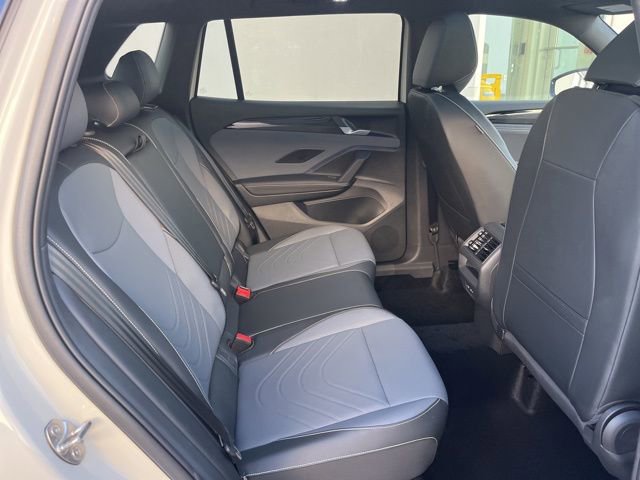 New 2026 Volkswagen Tiguan SE R-Line FWD image 26