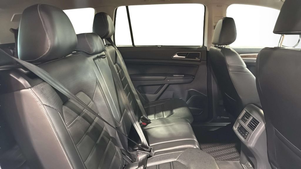 Used 2018 Volkswagen Atlas SEL Premium AWD/4WD image 12
