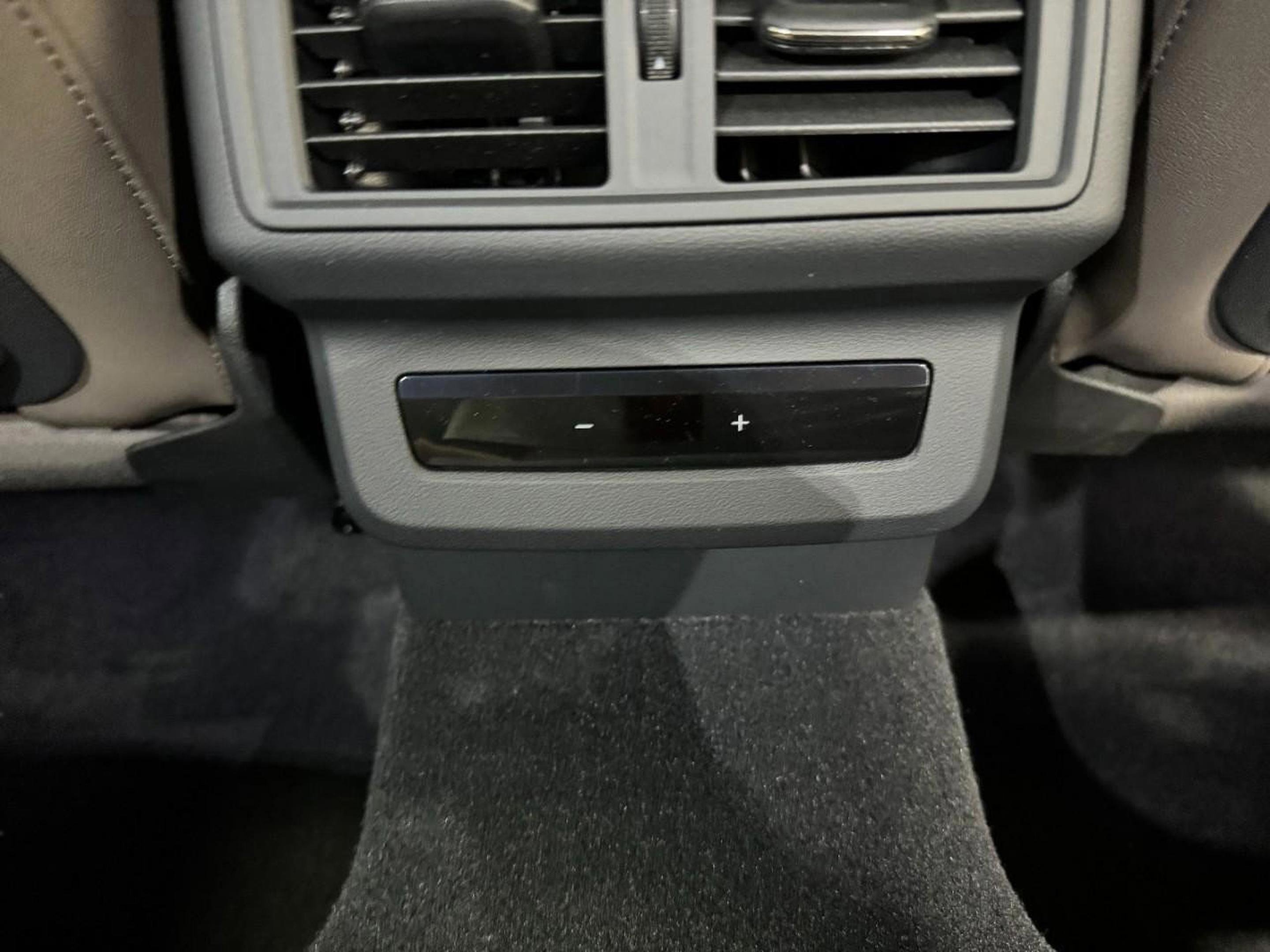 New 2025 Audi Q5 Premium image 31