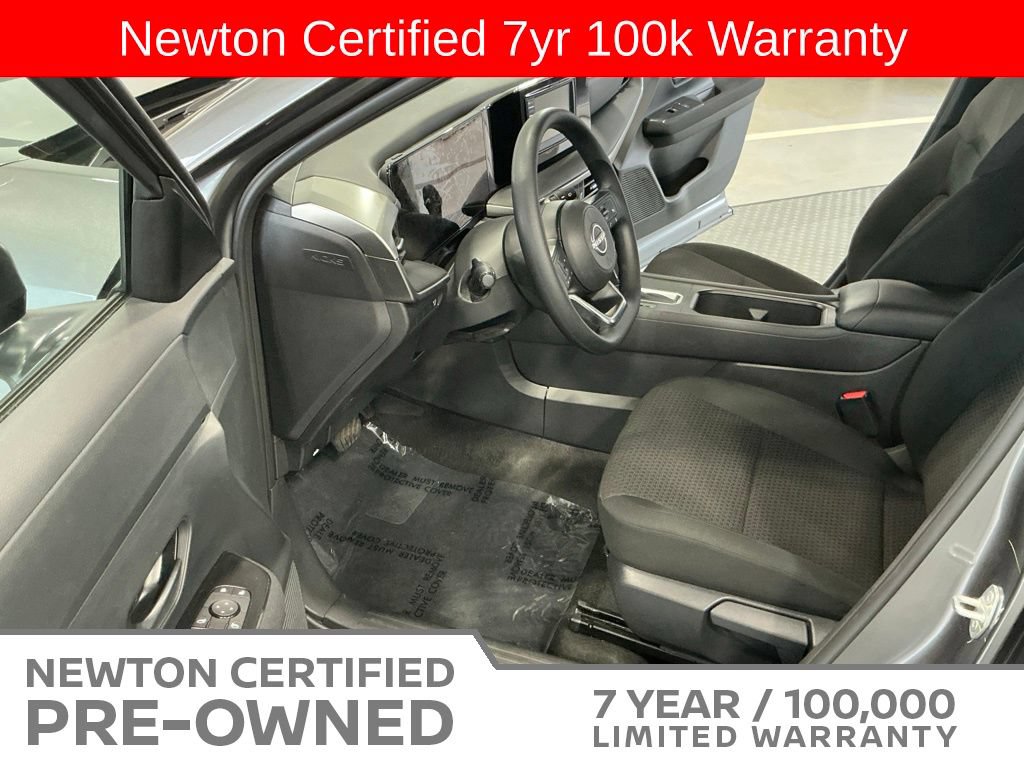 Used 2025 Nissan Kicks S FWD image 6