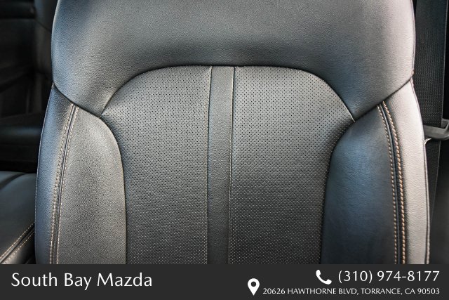 Certified 2025 MAZDA CX-70 3.3 Turbo w/ Preferred Package AWD/4WD image 24