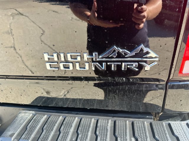 Used 2024 Chevrolet Silverado 2500 High Country w/ Technology Package AWD/4WD image 53
