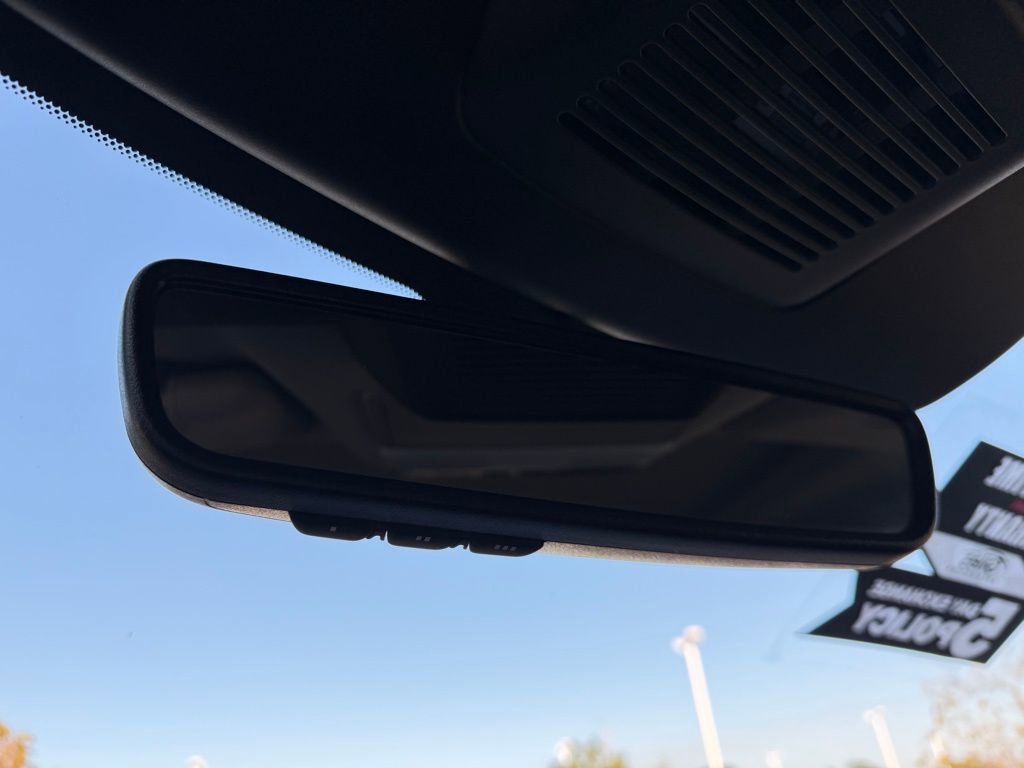 Used 2024 Nissan Pathfinder SL w/ SL Premium Package image 24