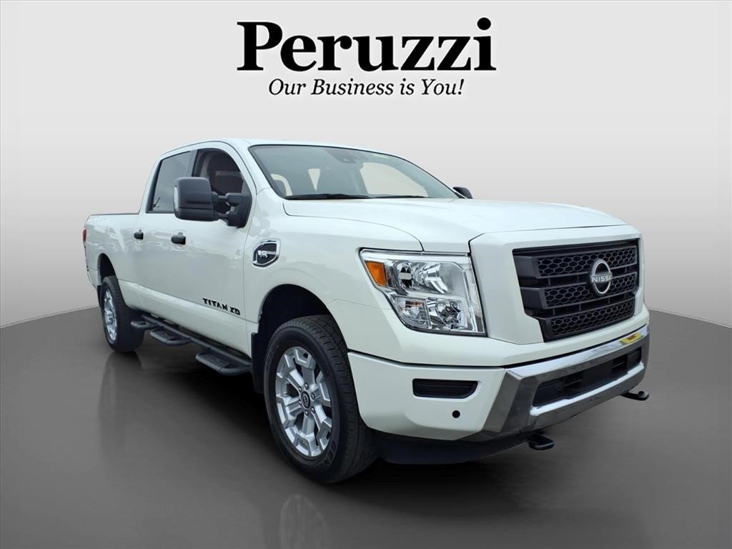 Certified 2024 Nissan Titan SV w/ SV Convenience Package AWD/4WD image 1