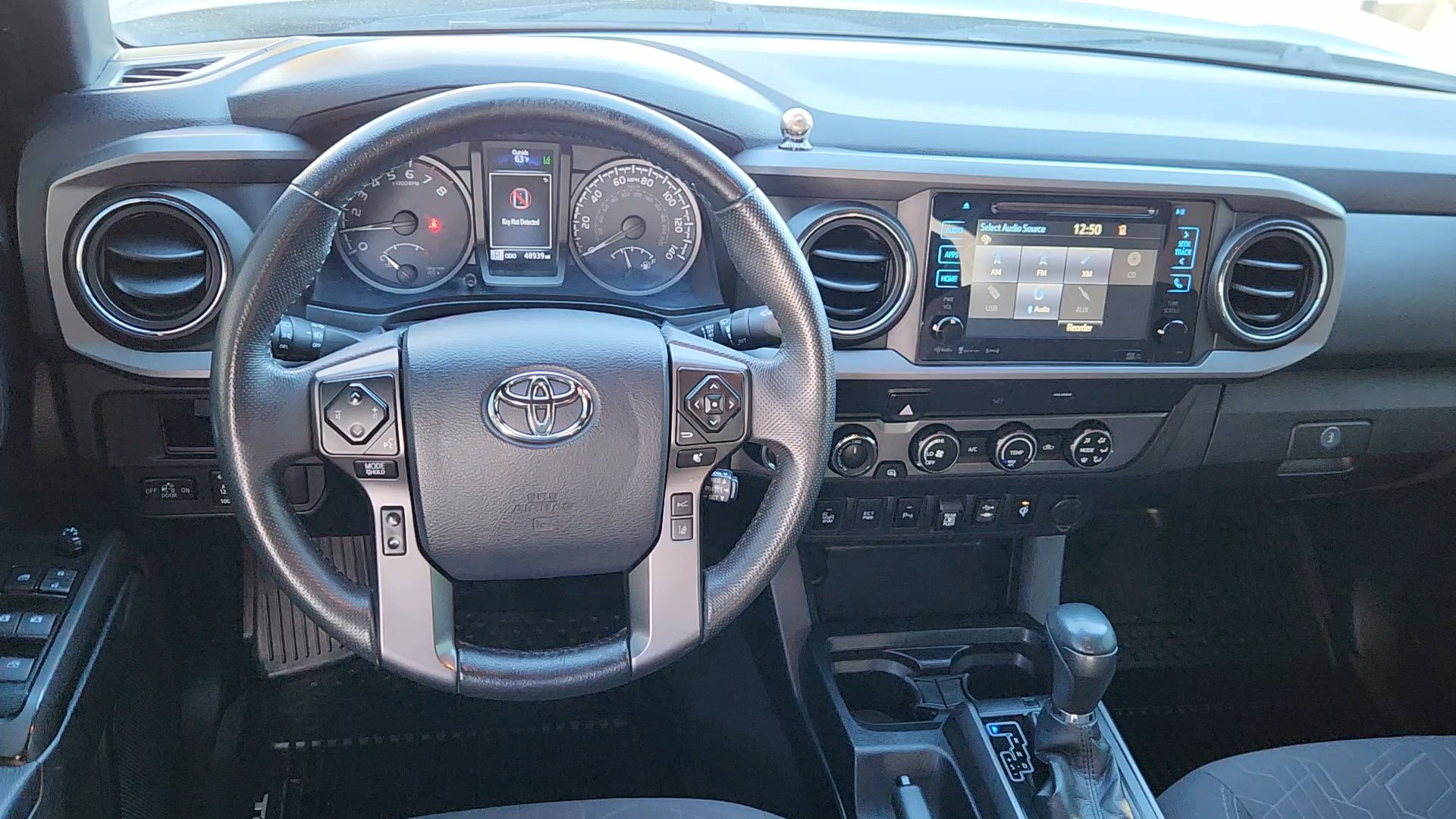 Used 2019 Toyota Tacoma TRD Off-Road image 16