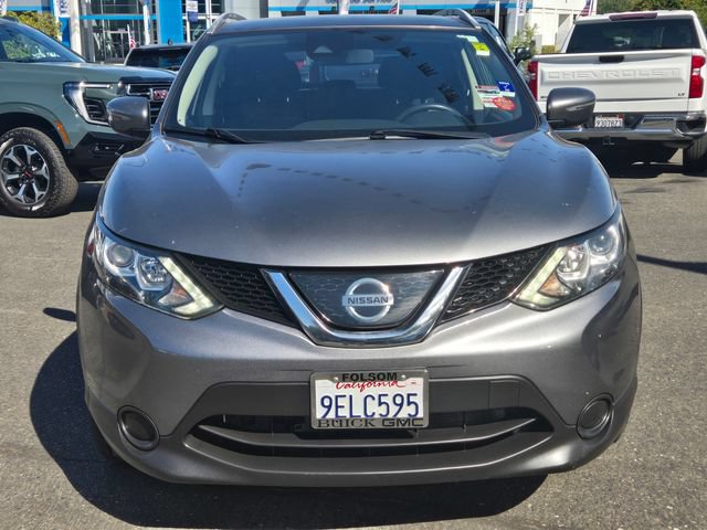 Used 2019 Nissan Rogue Sport SV FWD image 2