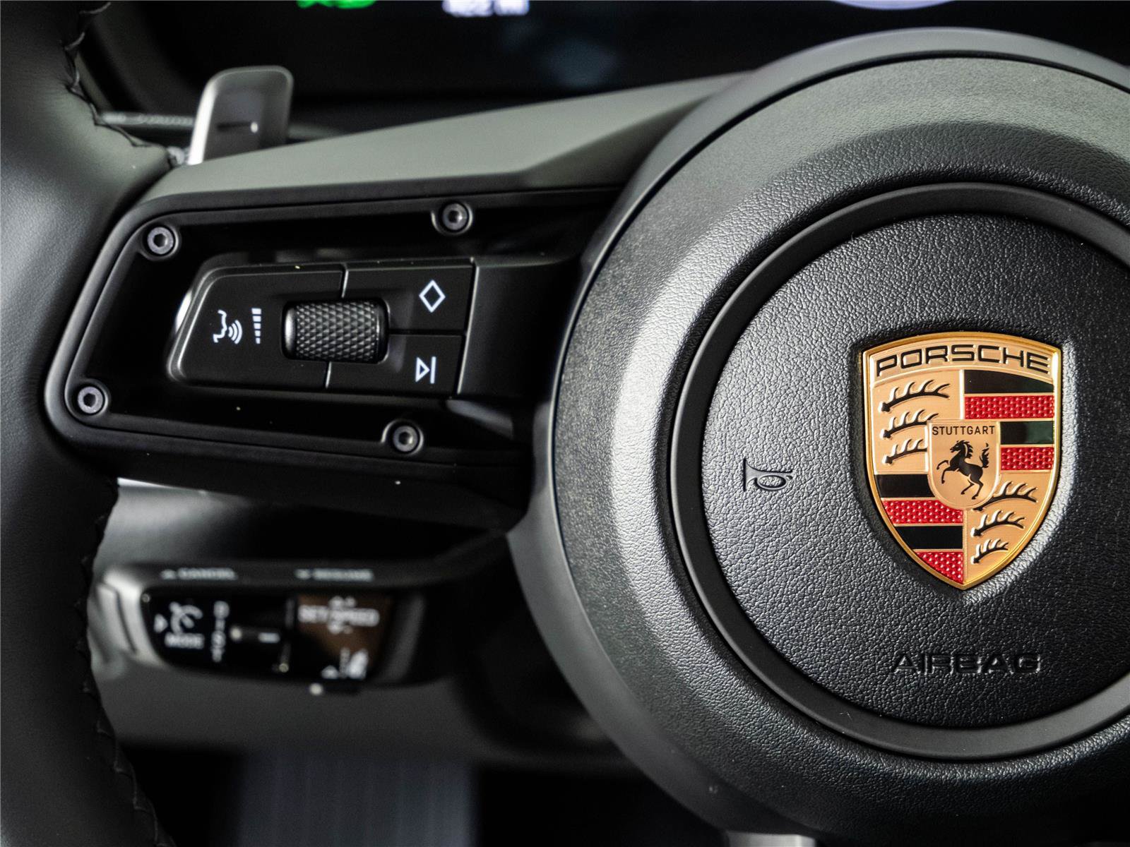 Certified 2026 Porsche Cayenne Coupe AWD/4WD image 10