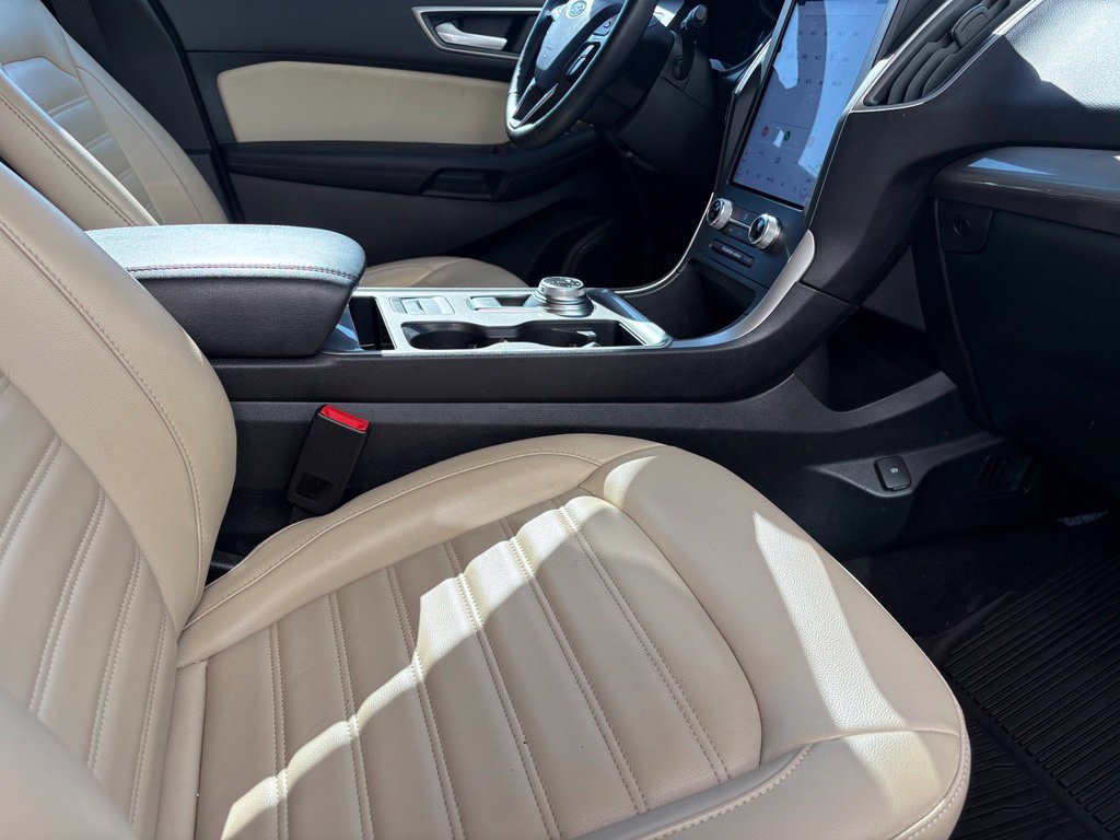 Used 2024 Ford Edge SEL w/ Convenience Package AWD/4WD image 12