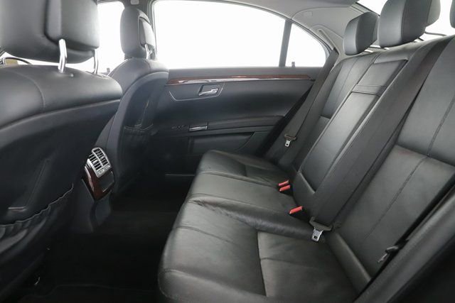 Used 2008 Mercedes-Benz S 550 image 25