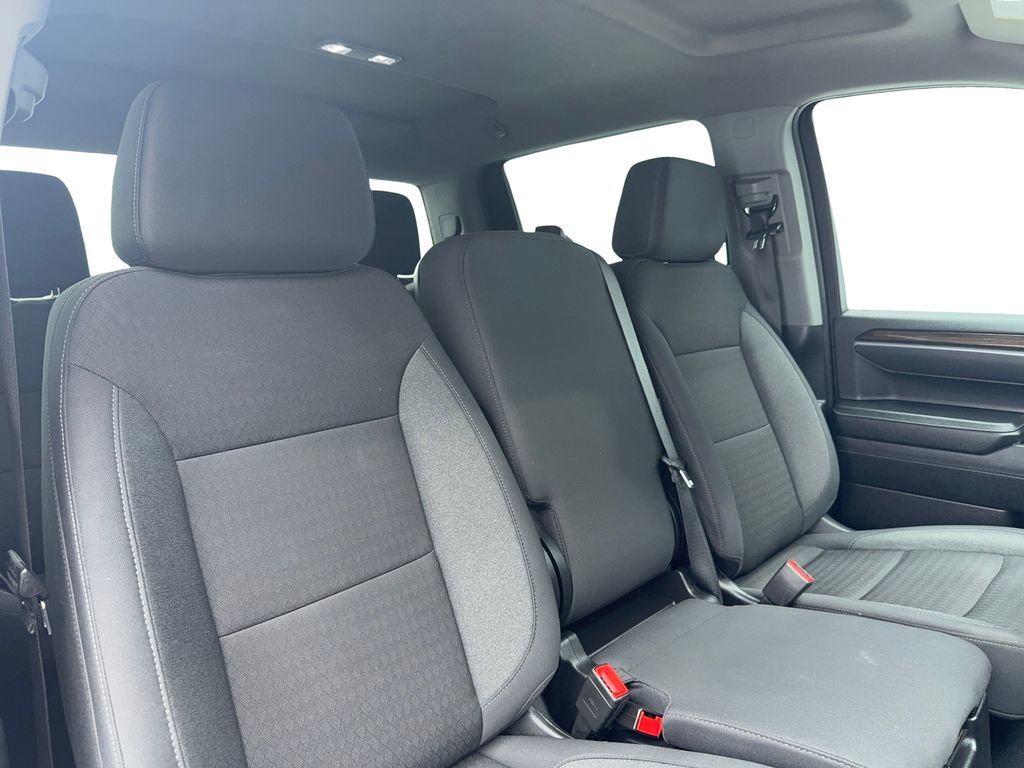 Used 2025 Chevrolet Silverado 1500 LT RWD image 45