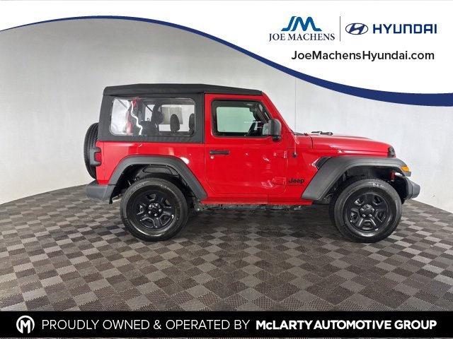 Used 2022 Jeep Wrangler Sport image 4