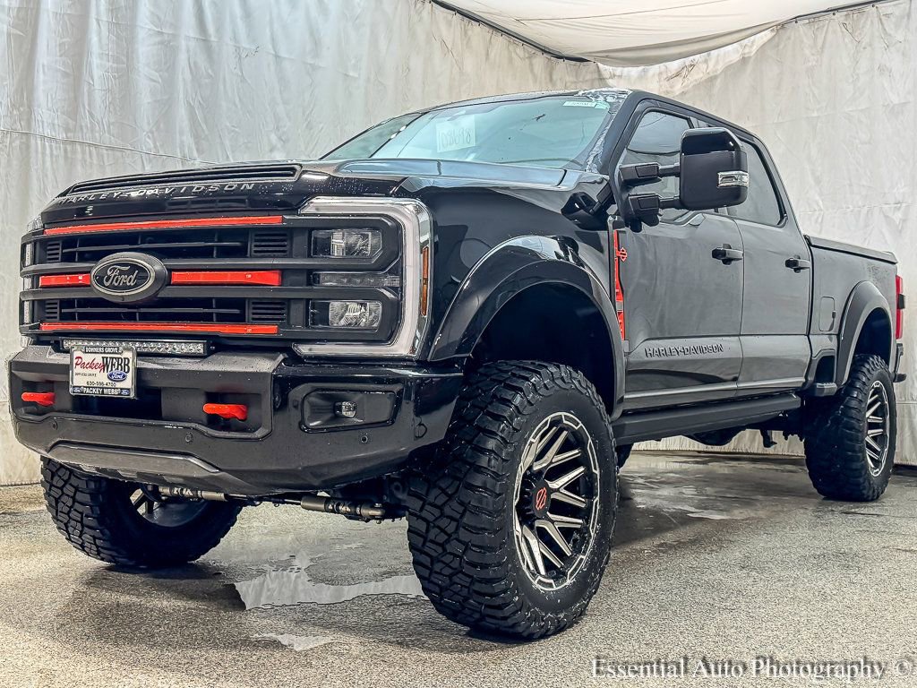 New 2026 Ford F250 Lariat w/ Black Appearance Package image 2