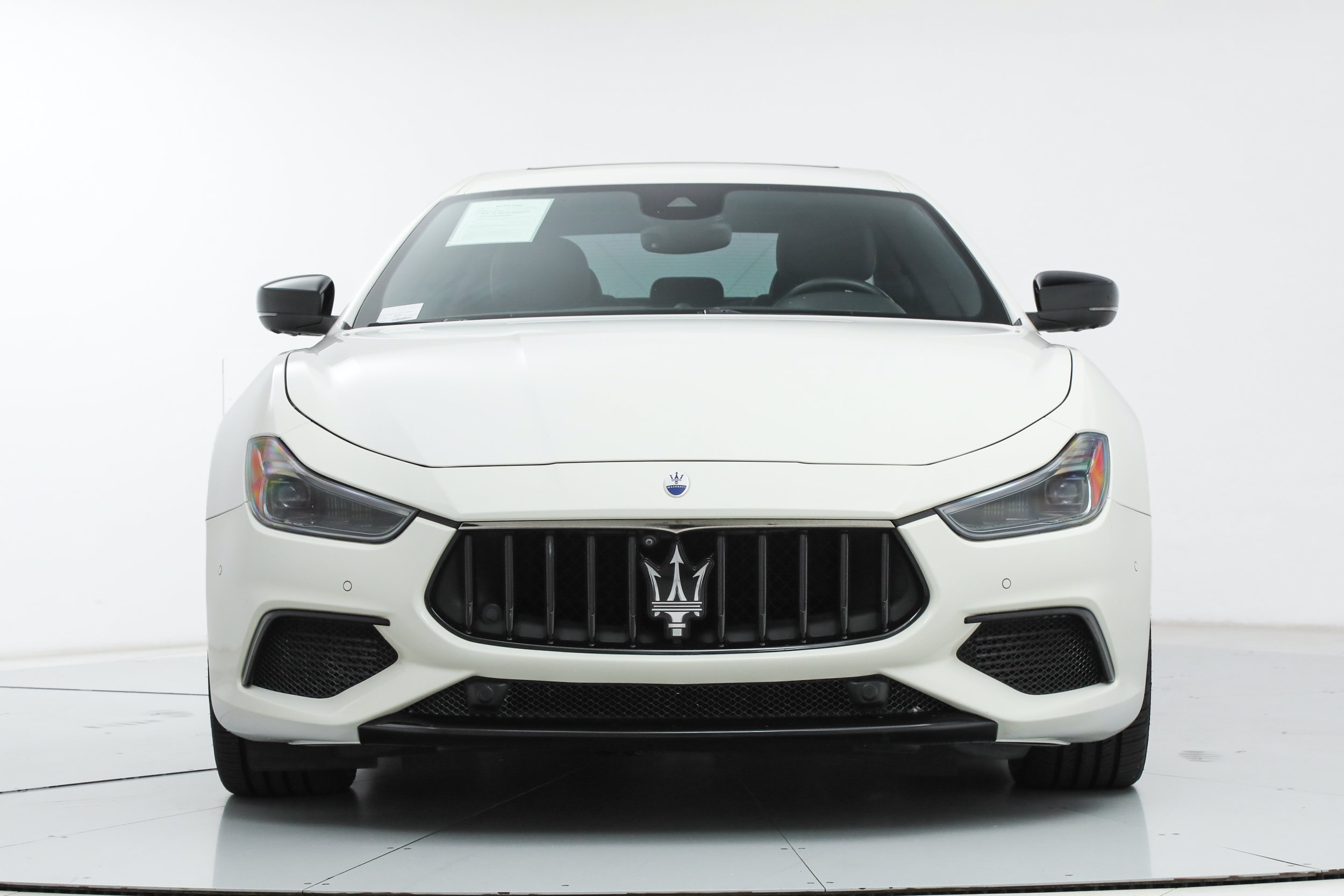 Certified 2023 Maserati Ghibli Modena RWD image 8